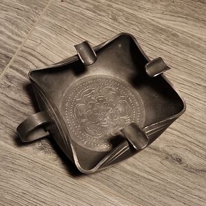 Vintage Heavy Flower Detail Ashtray or Painters Bowl